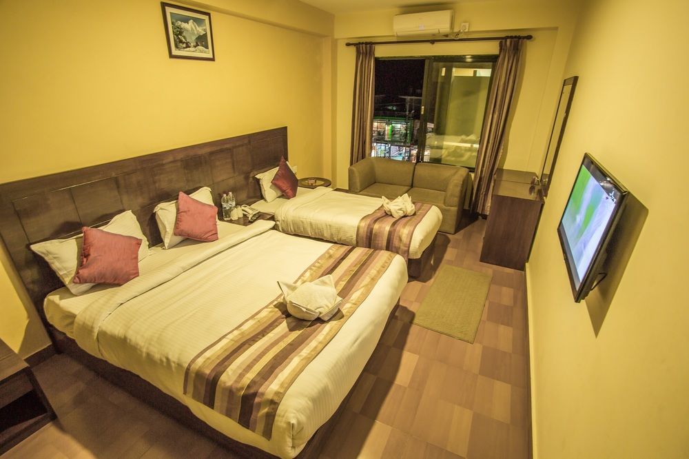Kotee Home Hotel Pokhara Ngoại thất bức ảnh